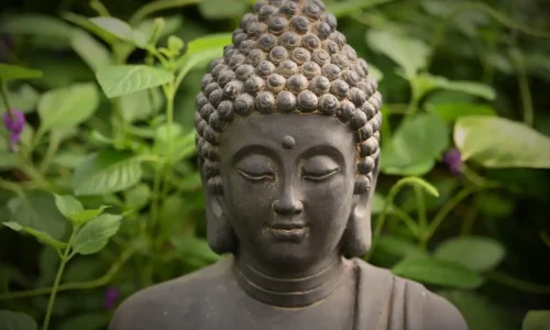 Unwinding Anxiety: A Mindful Journey to Calm, Clarity and Connection